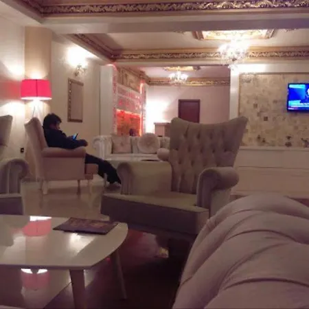 Orhan Palace * 代尼兹利